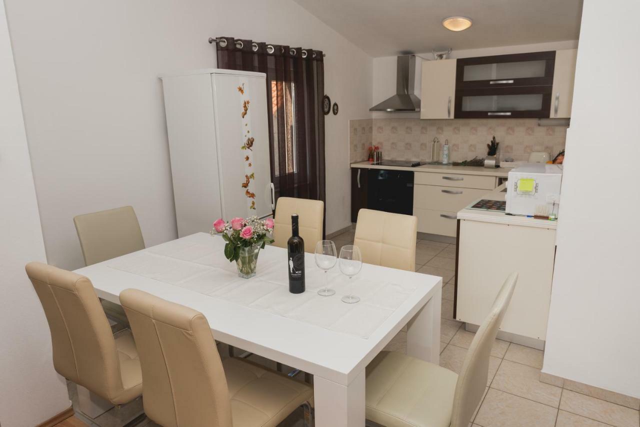 Big Apartments เกรบัชติซา ภายนอก รูปภาพ